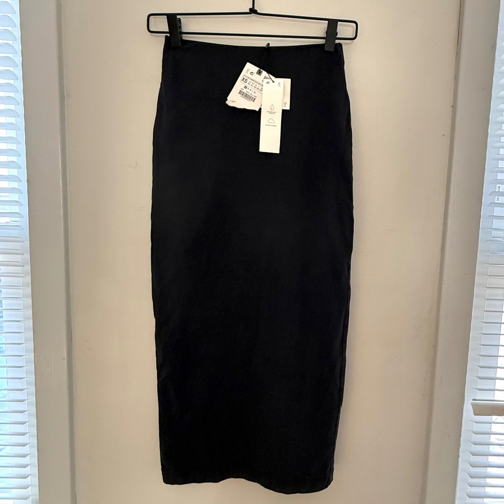 NWT Dark Gray Zara Fitted Midi Skirt Size XS